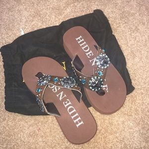 Hide n Soul, Brown and Rhinestone Flip Flops